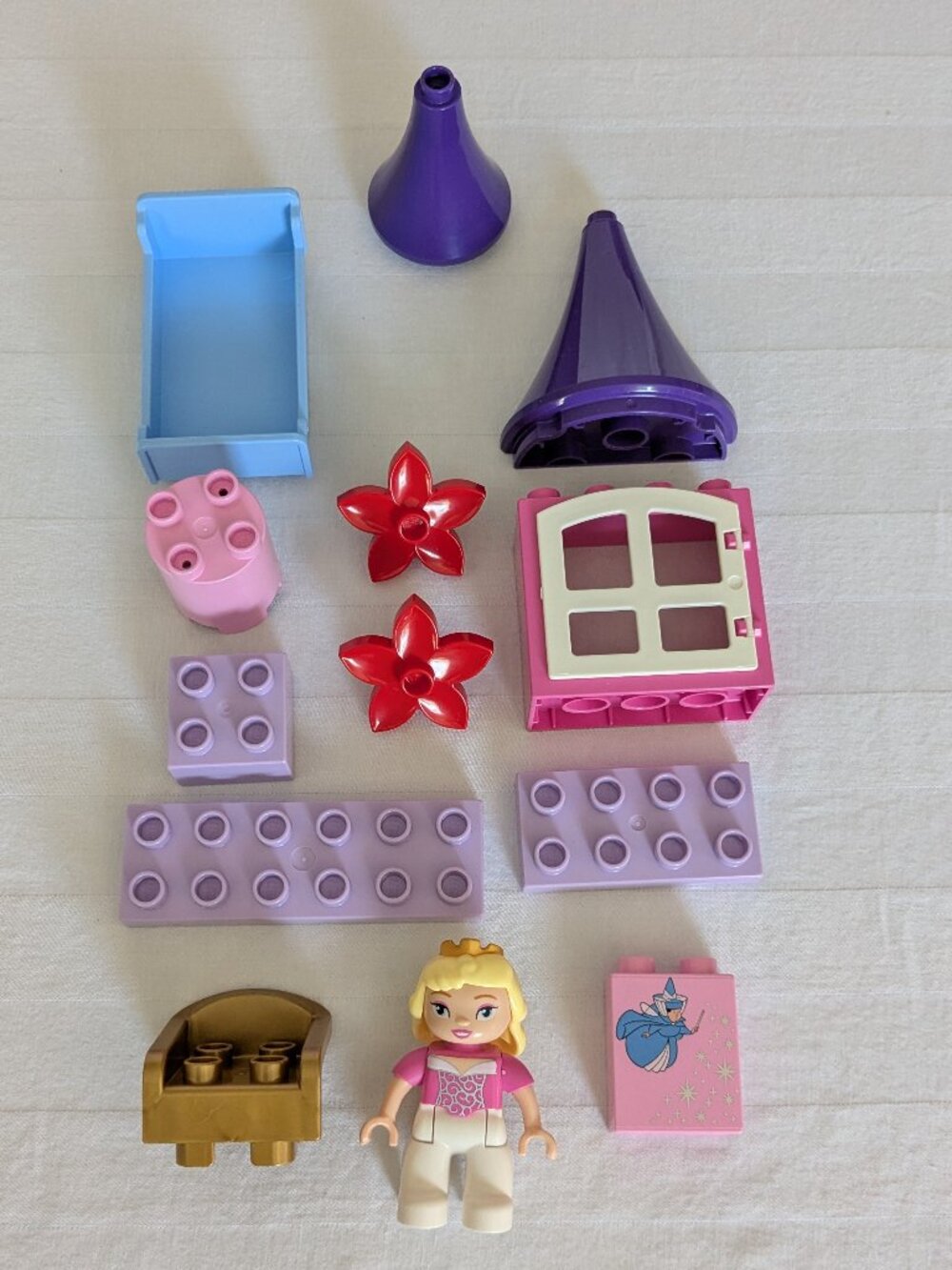 Sleeping Beauty Set #6151 Lego Duplo Pieces
